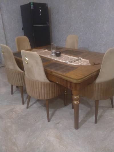 five seater dining sale in Johar town lahore