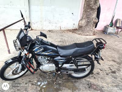 Suzuki GS 150 SE September 2021
