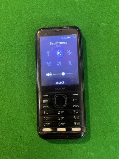 Nokia 8000