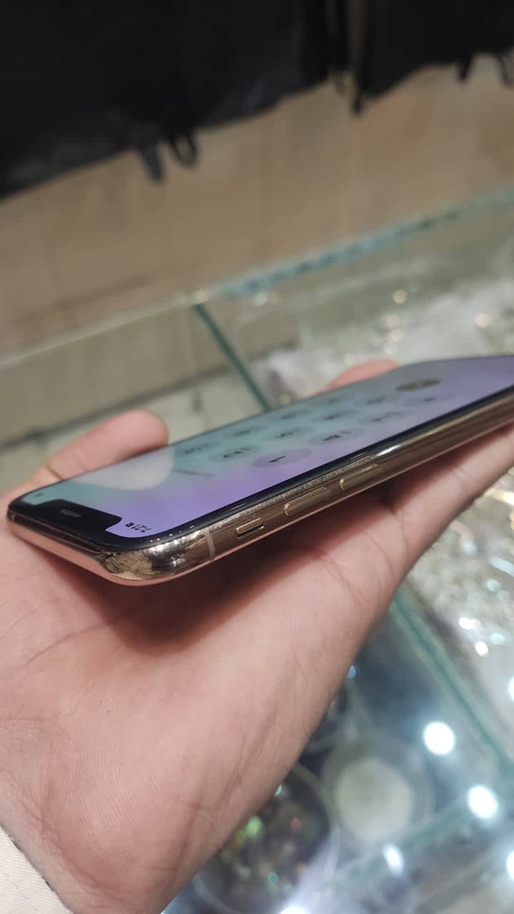 iPhone xs 256 3