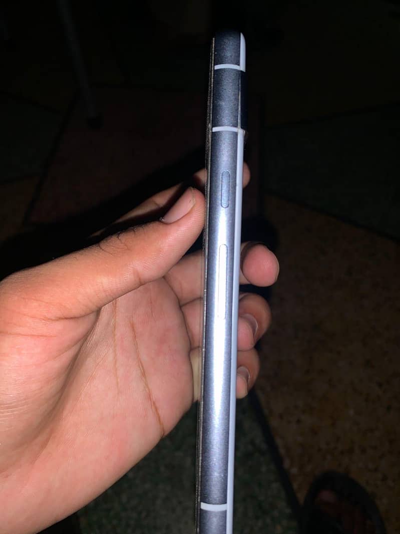 Google Pixel 7a 1
