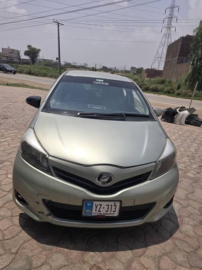 Toyota Vitz 2011