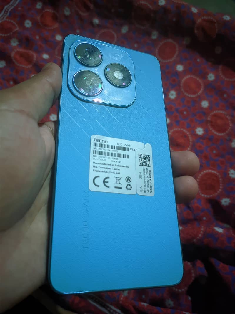 Tecno Spark 20 0