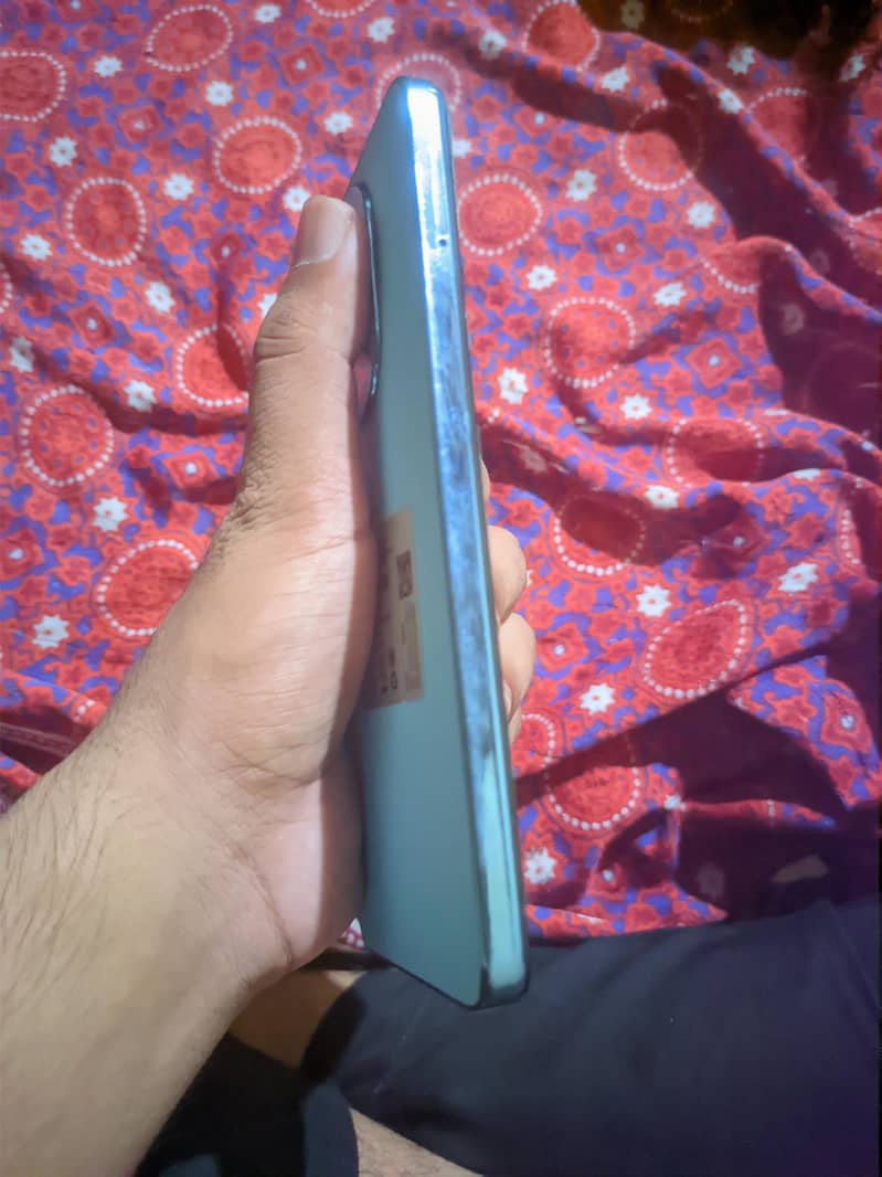 Tecno Spark 20 2