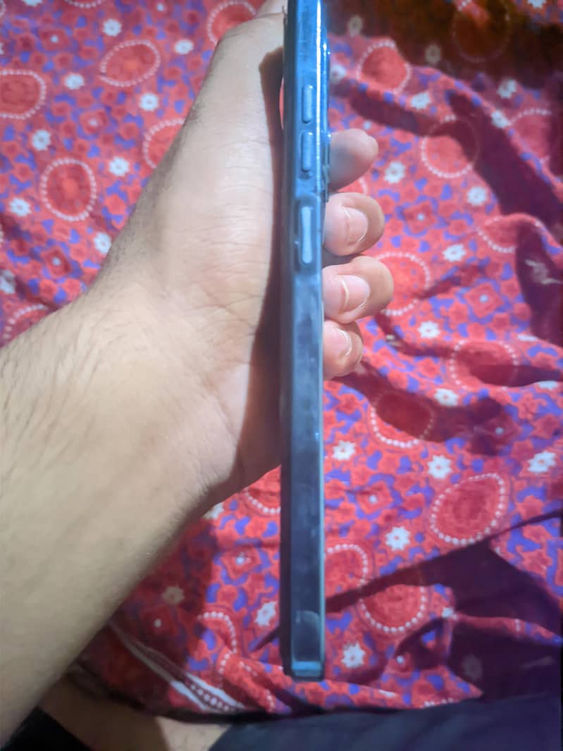 Tecno Spark 20 5