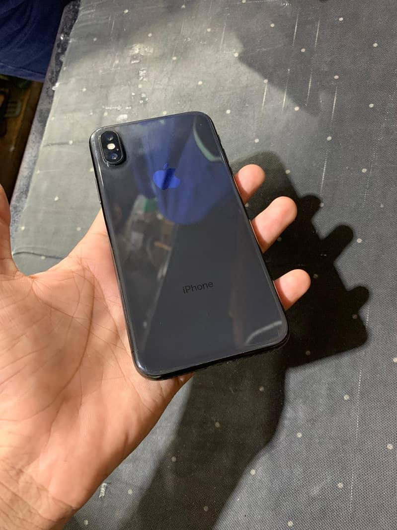 Apple iPhone X 1