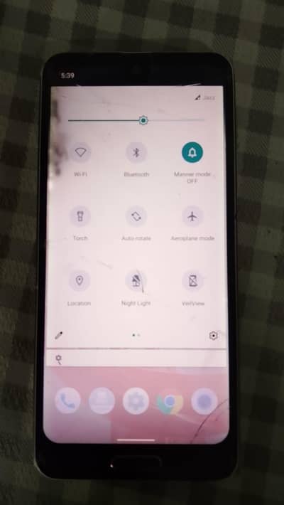 Sharp Aquos R2 axchang possible