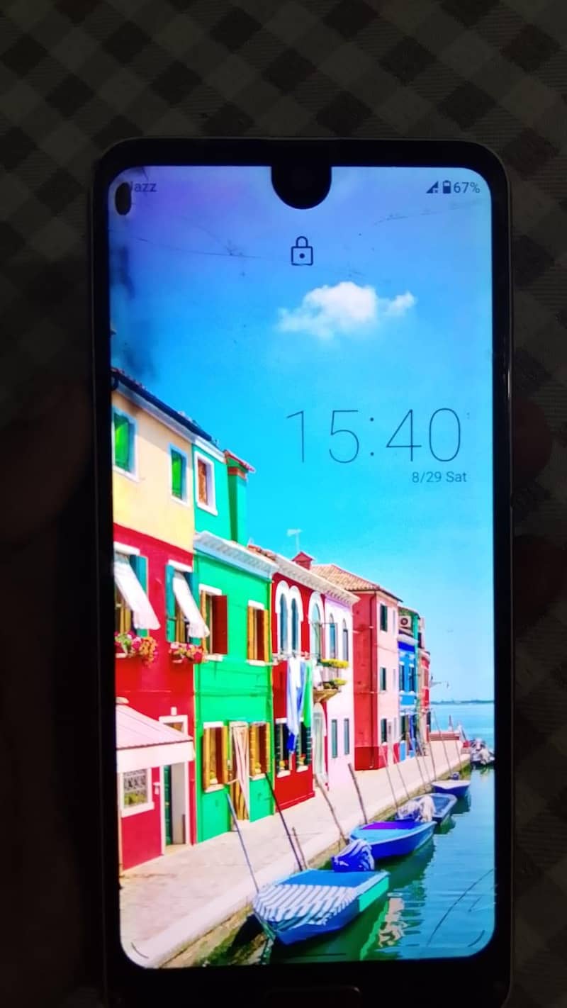 Sharp Aquos R2 axchang possible 1