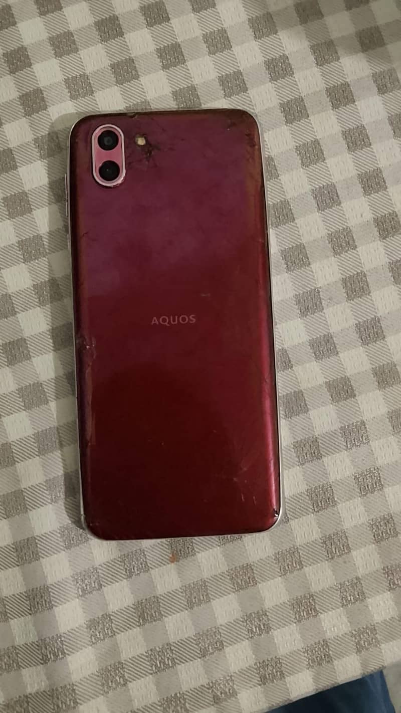 Sharp Aquos R2 axchang possible 3