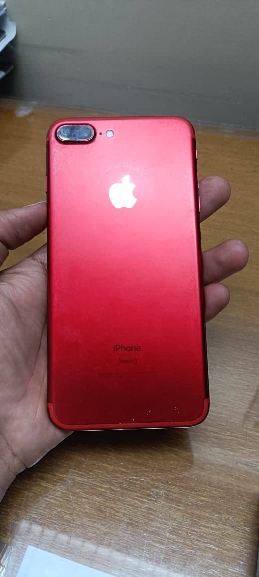 Apple iPhone 7 Plus 5
