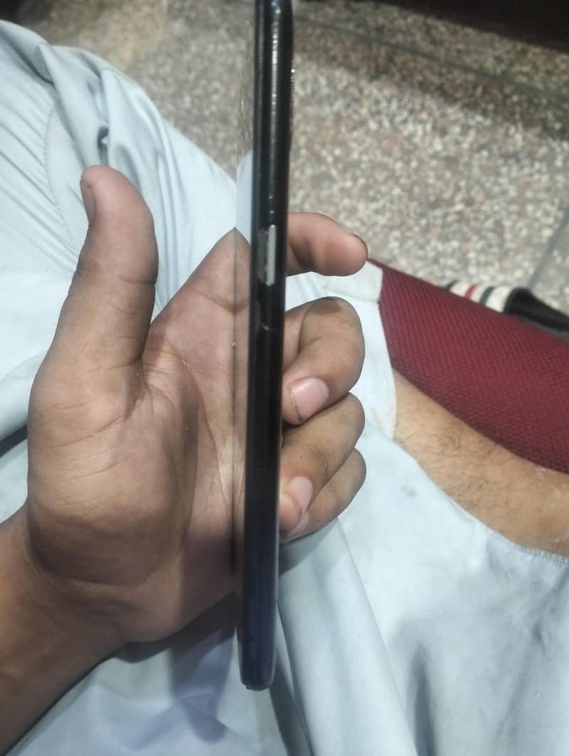 Realme 3 1