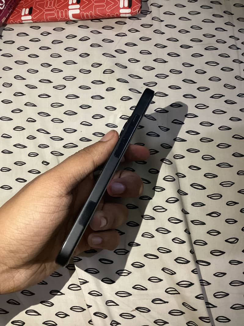 Apple iPhone 15 1