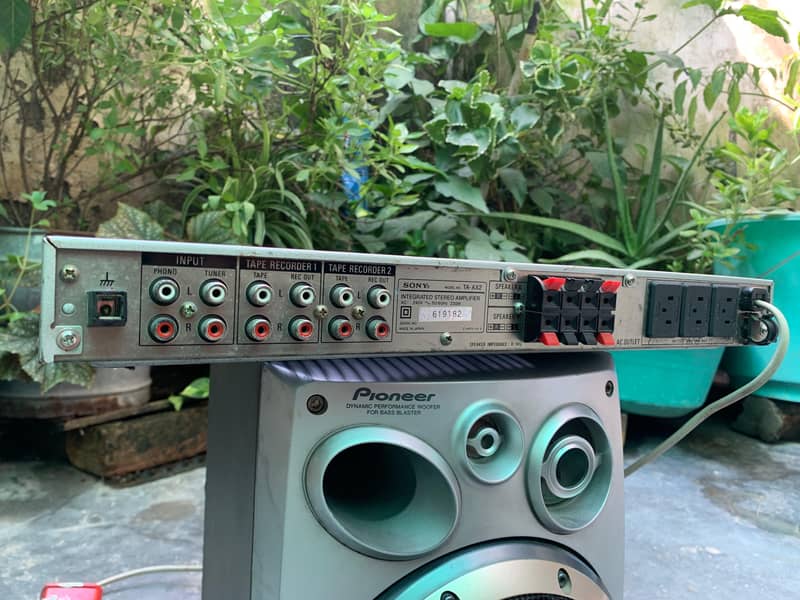 Sony Amplifier 5