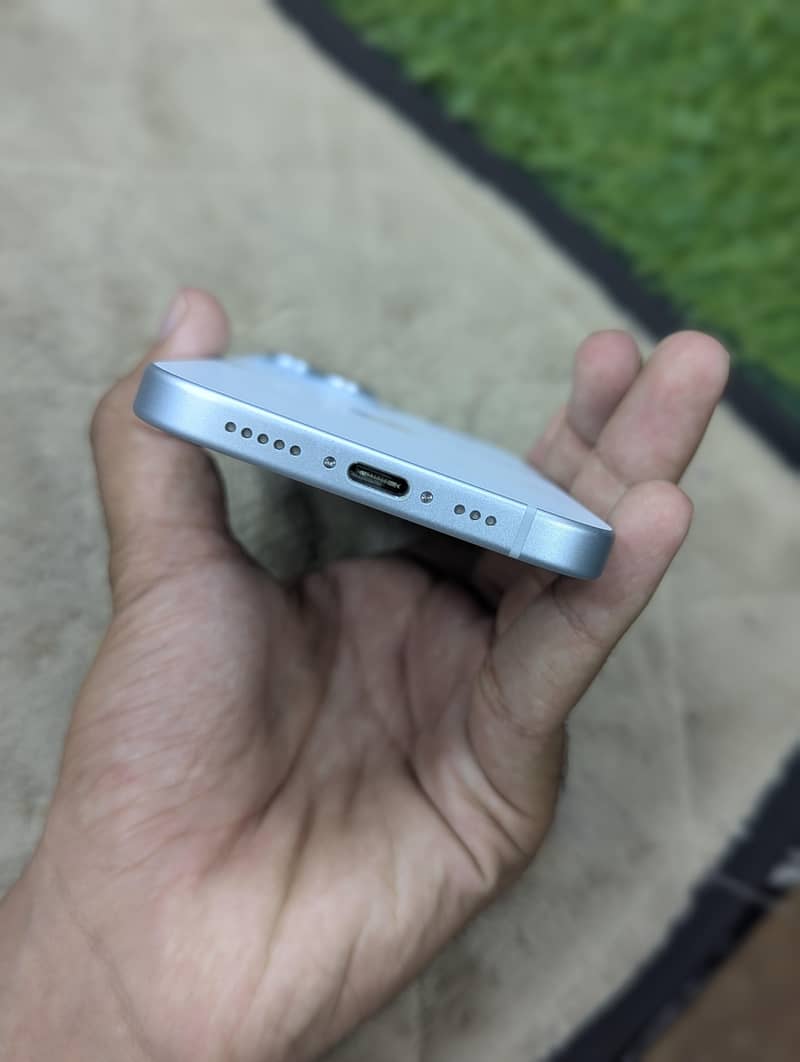 Apple iPhone 15 3