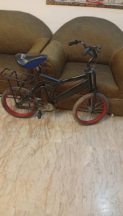 Bicycle for Sale – Good Condition Black Bicycle for 10 to 12 year old