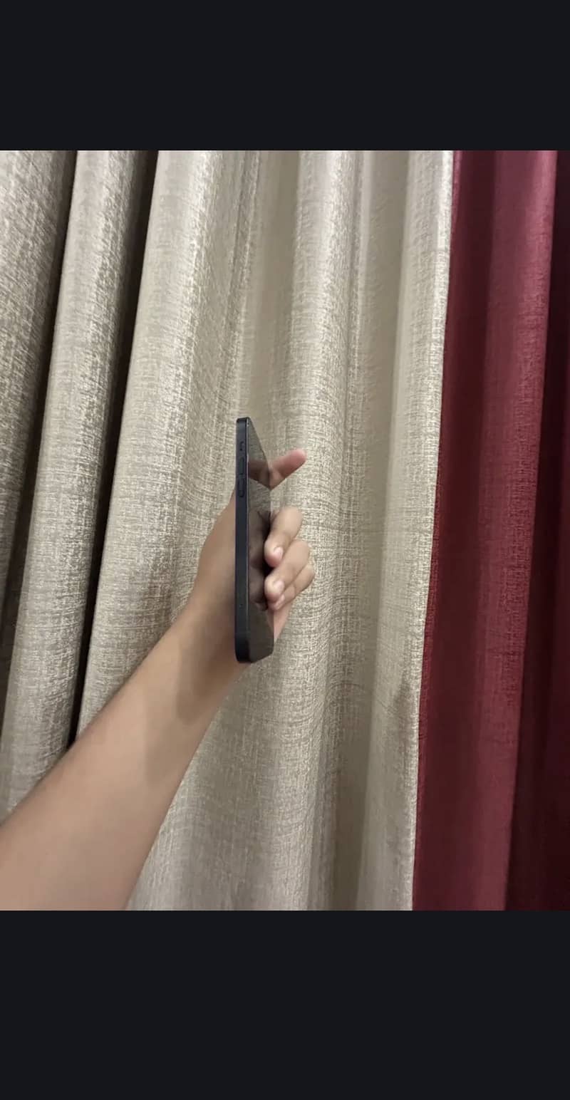 Apple iPhone 12 0