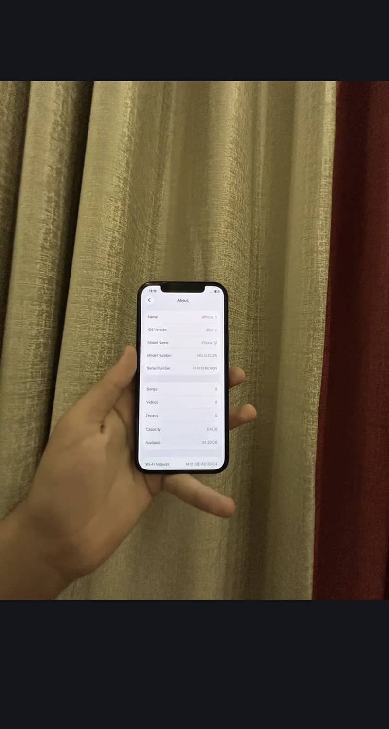 Apple iPhone 12 3