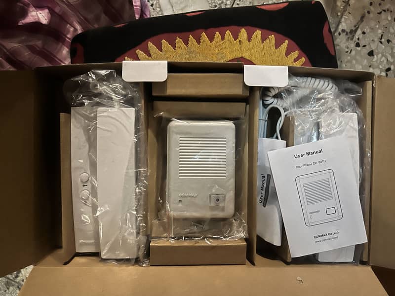Intercom with 2 phones 2