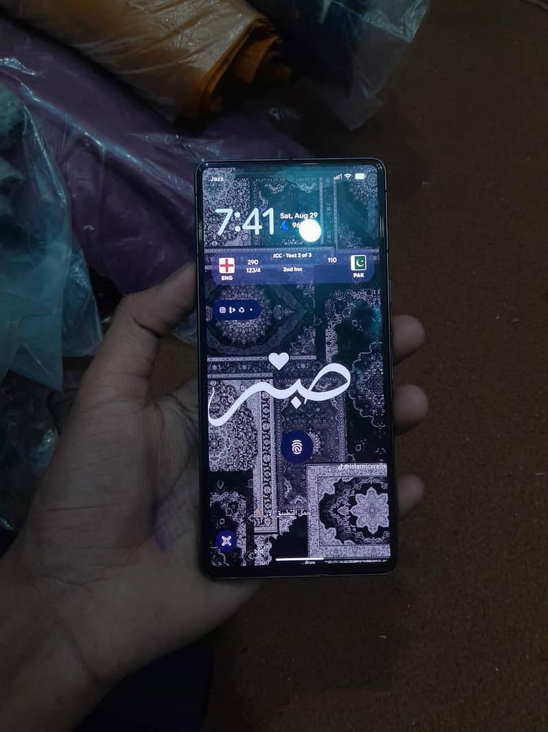 Google Pixel 7 4
