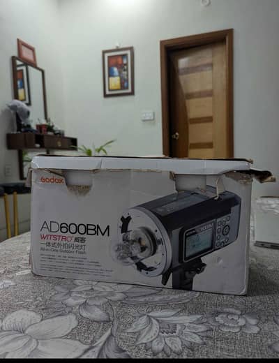Godex Ad600bm studio light