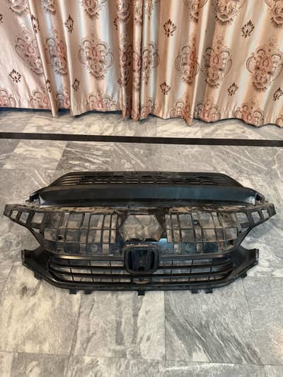 Honda civic 2022  front bumper grills