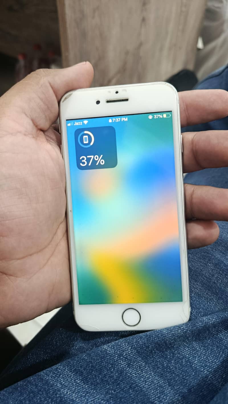 Apple iPhone 8 2