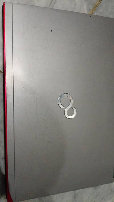 Fujitsu made in japan laptop 03294388906 (Whatsapp contact number)