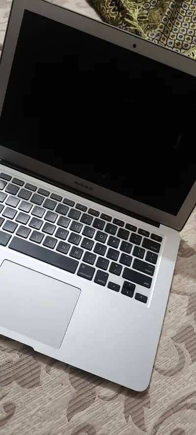 Apple MacBook Air 2015 13-inch | Lightweight & Reliable Laptop for Sal