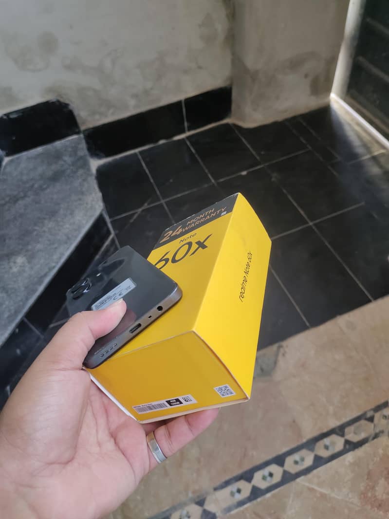 Realme Note 60x 7