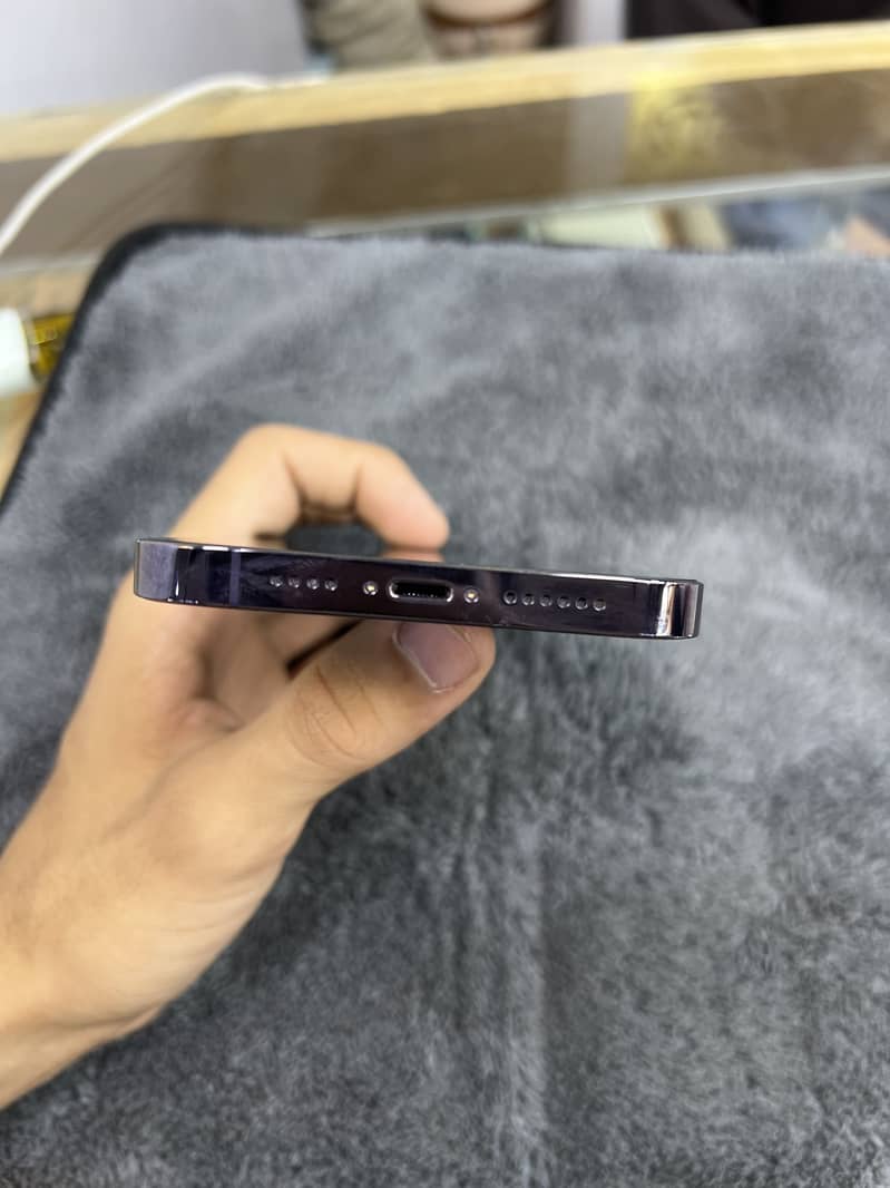 Apple iPhone 14 Pro Max 2