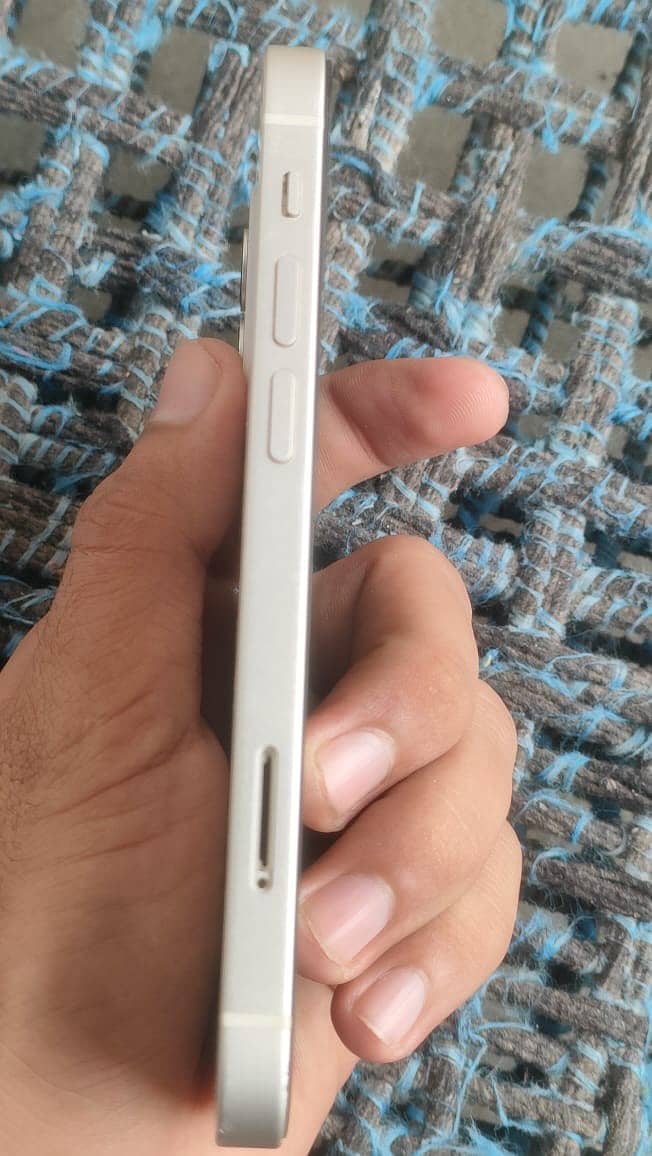 iPhone 12 mini 4