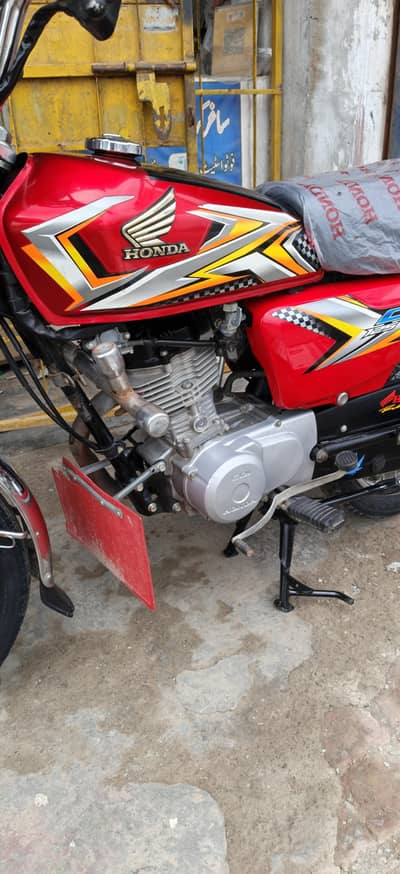 Honda 125 25 model number laga docomant available 03396464638%