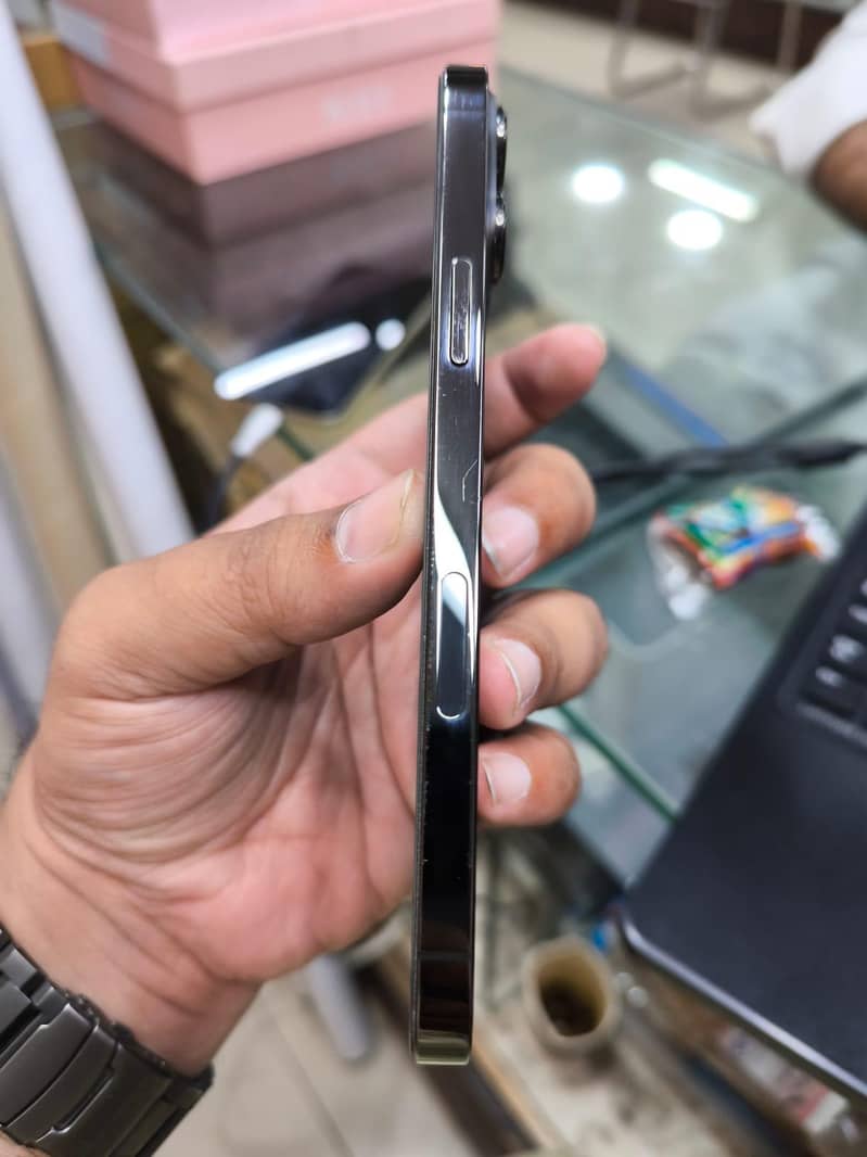 iPhone 13 Pro Max sim time available 2