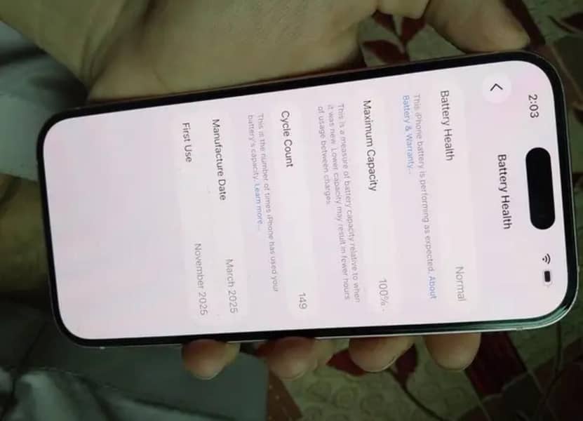 Apple iPhone 15 2
