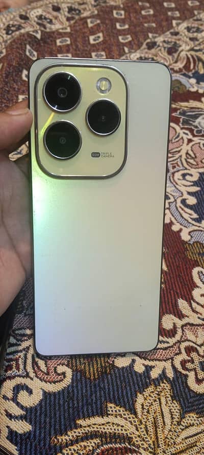 Infinix Hot 40 8+8/256 03254230137