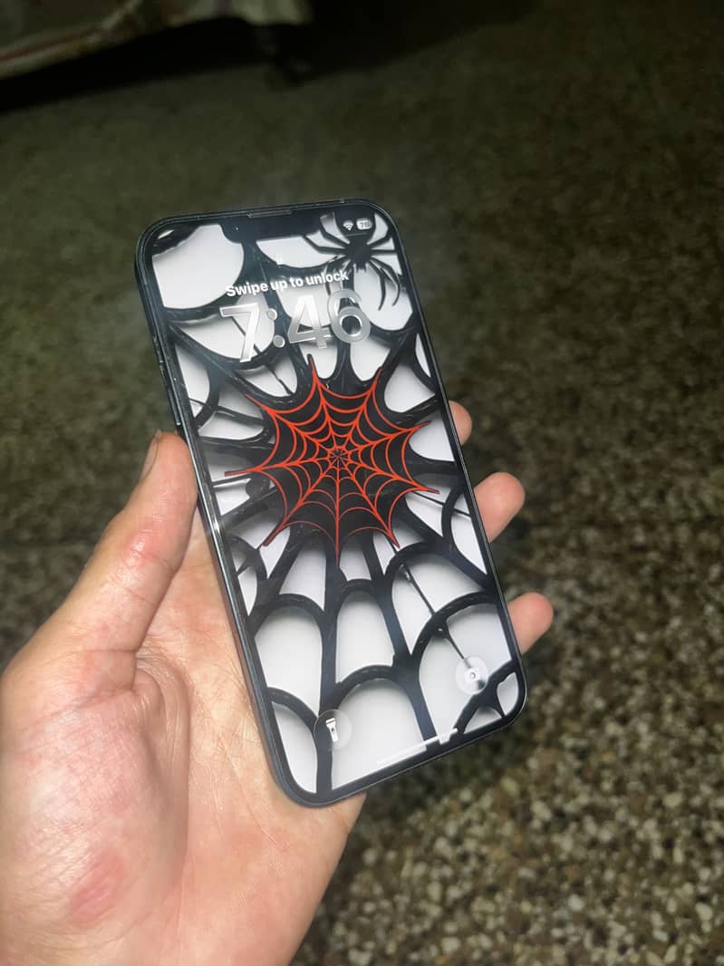 Apple iPhone 13 mini 3