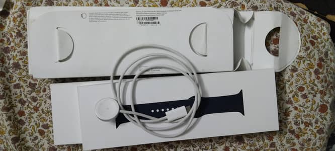 apple series 9 45 mm midnight color very less used is for sale