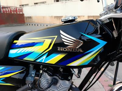 Honda CG 125 2025/2026 Black Febulous Condition  Gift For Honda Lover