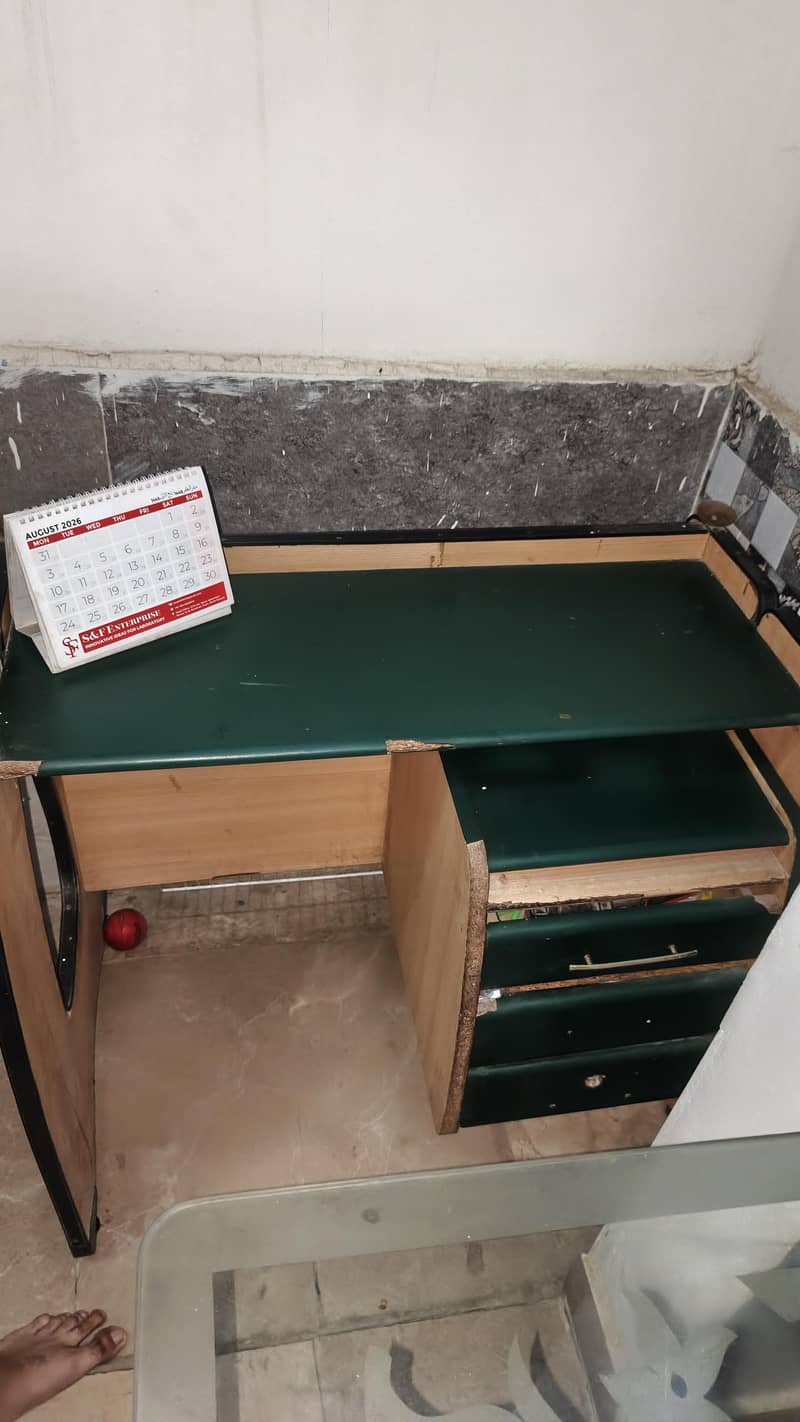 Office Table 1