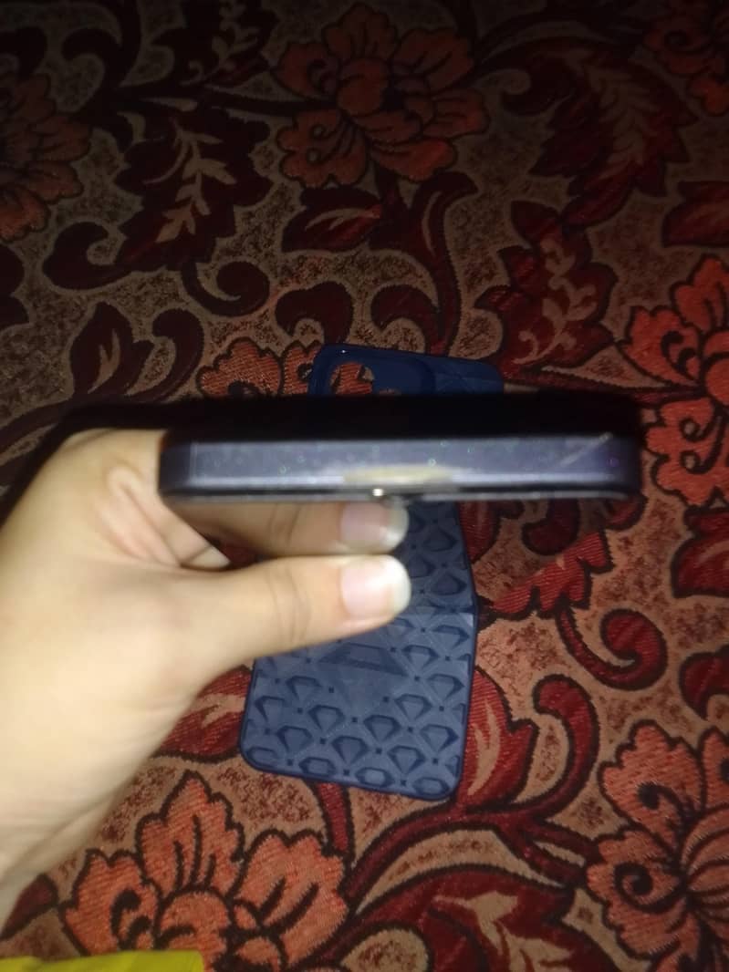 Realme Note 50 4