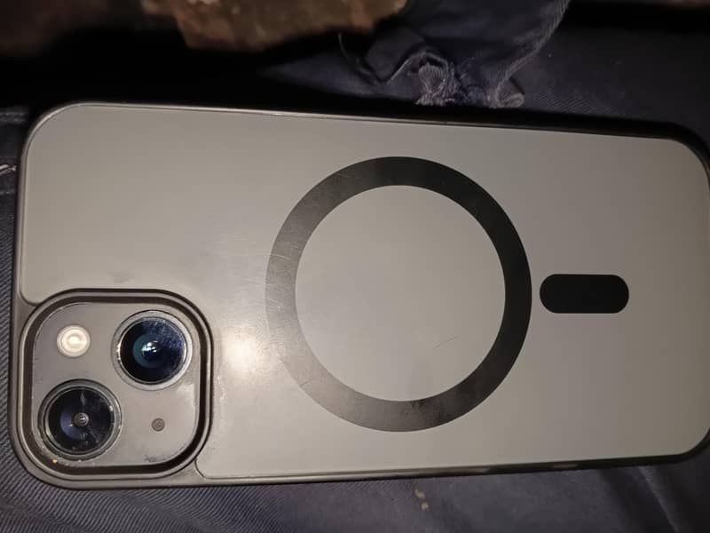 Apple iPhone 14 4