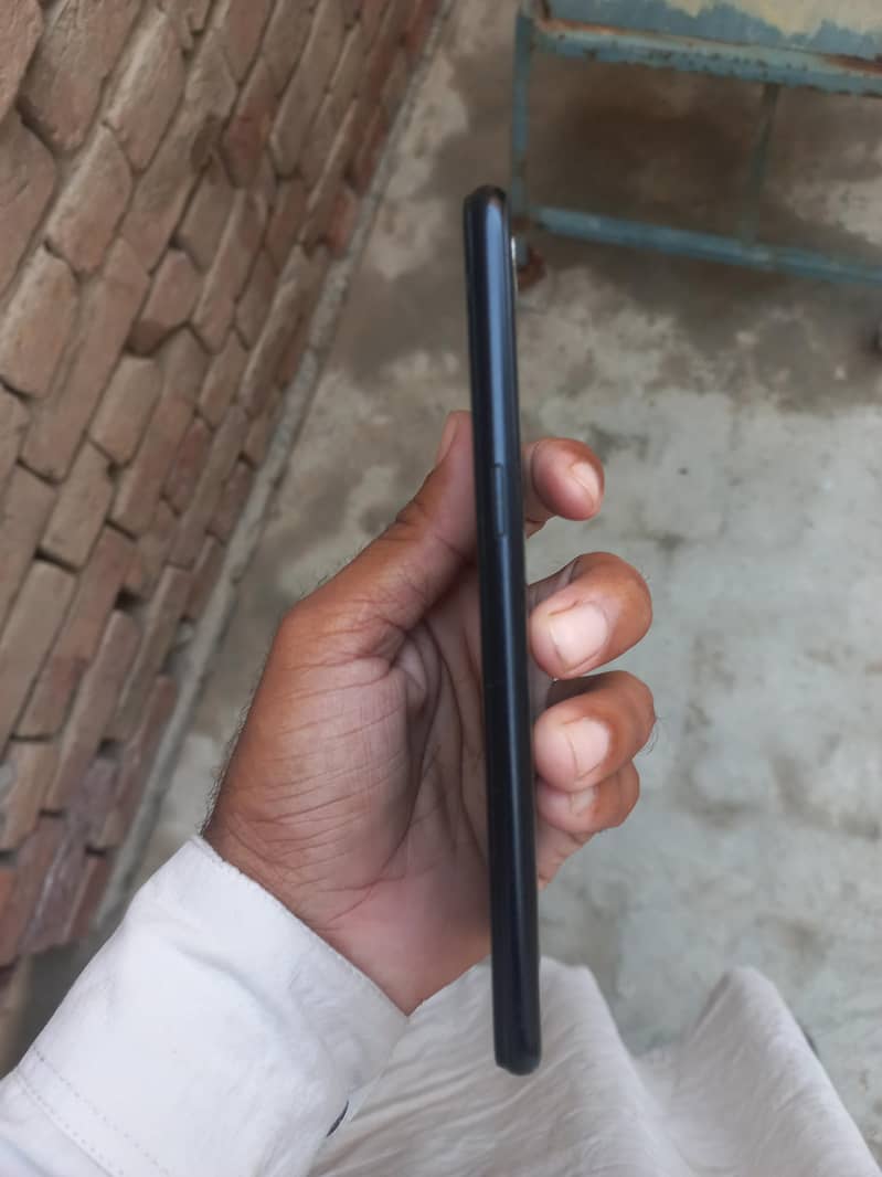 Realme C1 2