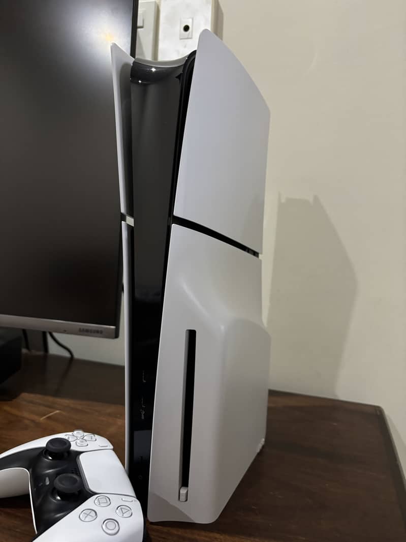 ps5 slim disc uk model 2