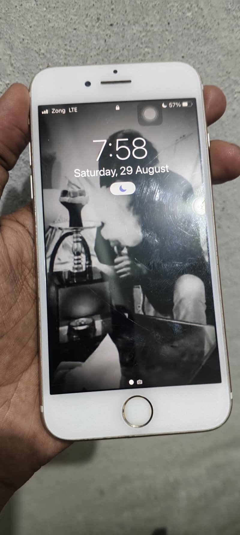 Apple iPhone 7 Plus 0