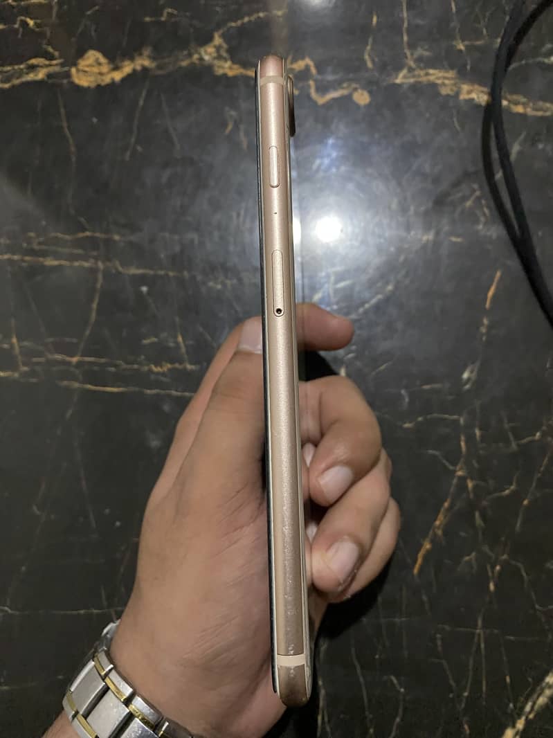 iPhone 8 Plus JV 64GB 1