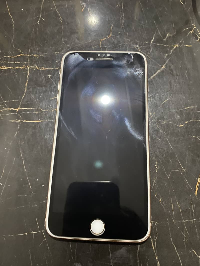 iPhone 8 Plus JV 64GB 3