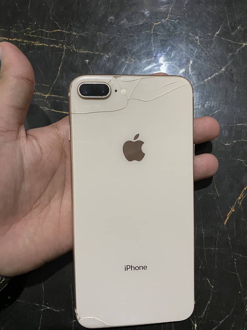 iPhone 8 Plus JV 64GB 6