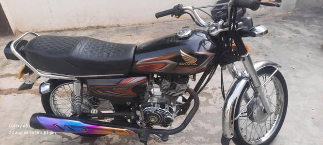 125 model 2022 pick date 14_10 Location sailkot chaprar.