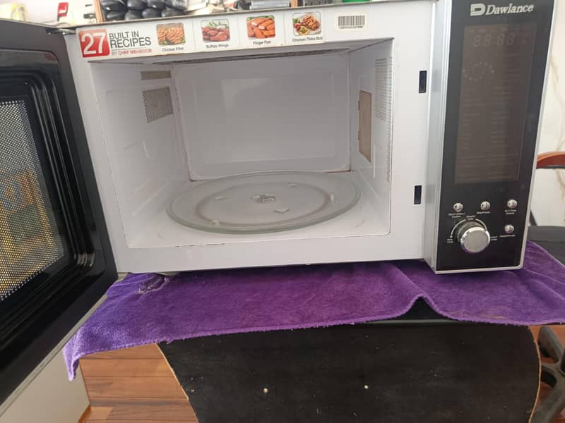 microwave oven 3