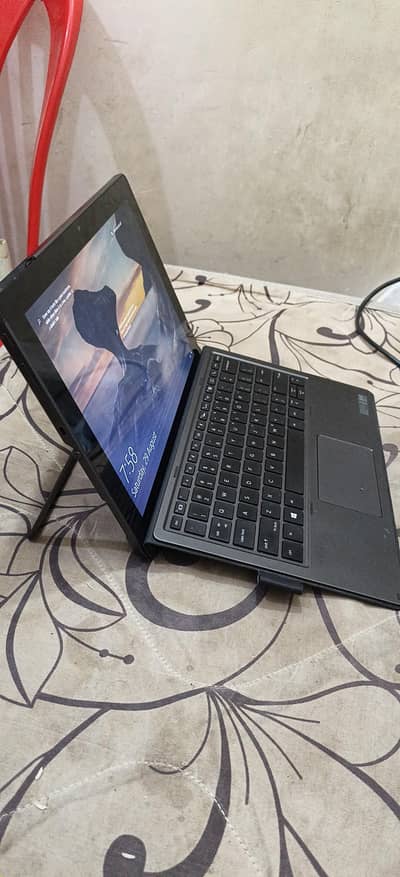 HP Core i5 7th Gen All ok keyboard removable Touch Screen